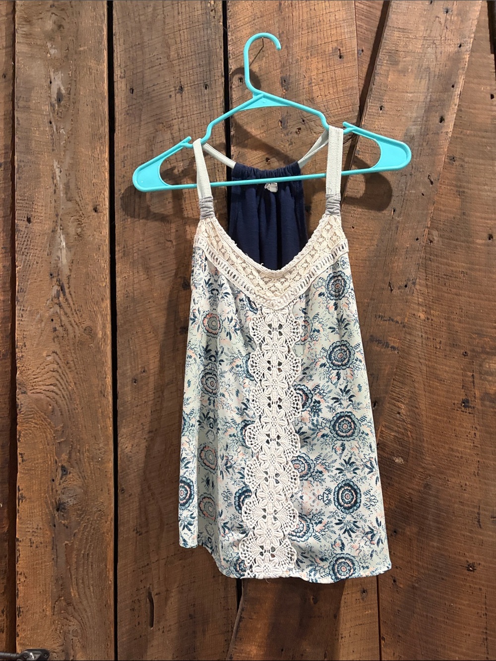 Maurices Cream Crochet-Trim Floral Tank with Navy Back